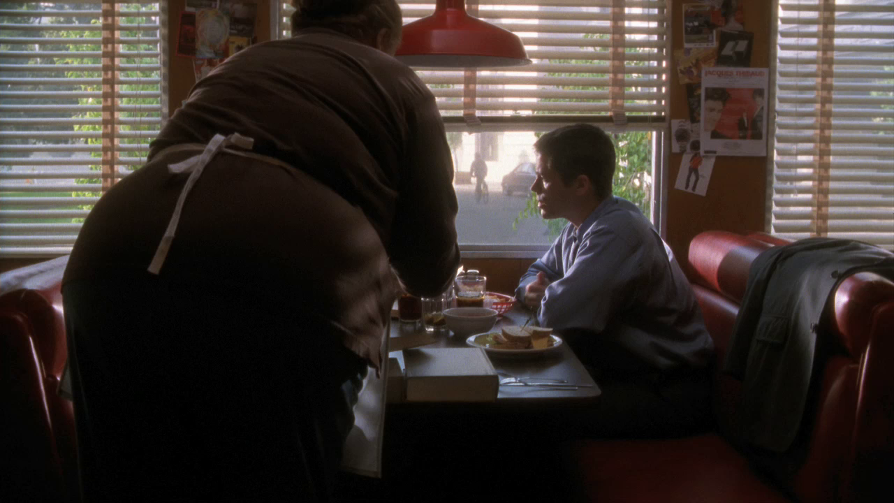 vlcsnap-2013-01-17-01h44m56s240.png