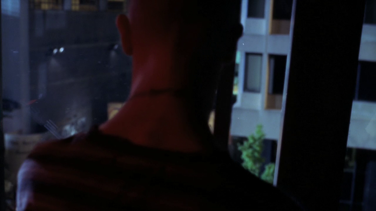 vlcsnap-2013-01-19-00h02m49s158.png