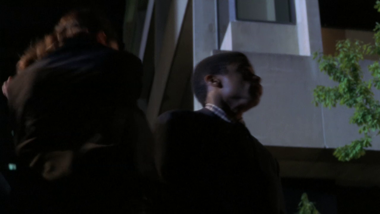 vlcsnap-2013-01-19-00h03m15s145.png