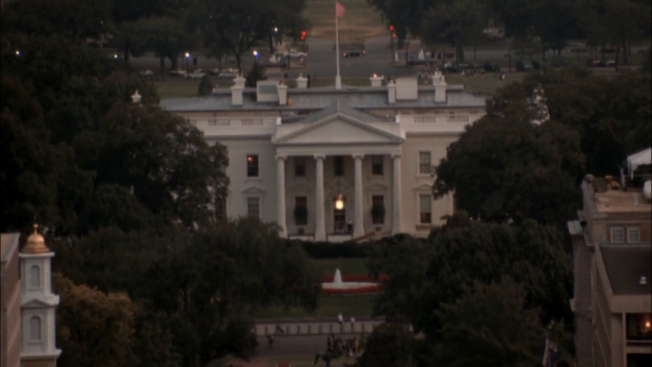 vlcsnap-2012-12-26-23h00m15s247.png