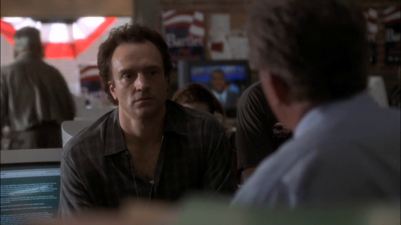 vlcsnap-2012-12-26-23h06m21s68.png