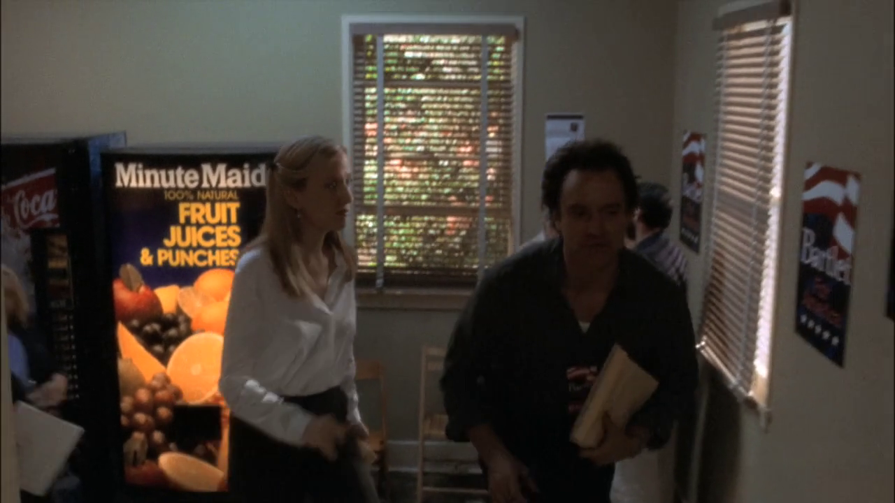 vlcsnap-2012-12-26-23h08m55s69.png