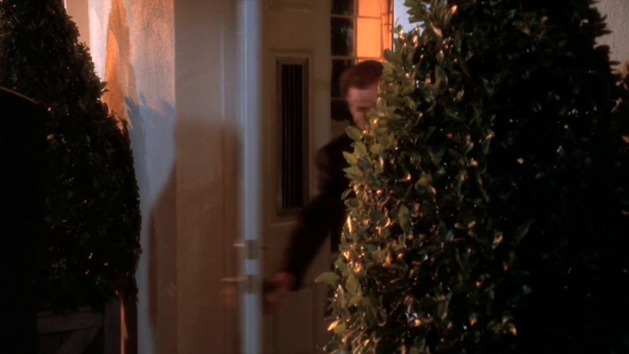 vlcsnap-2012-12-27-15h30m09s16.png