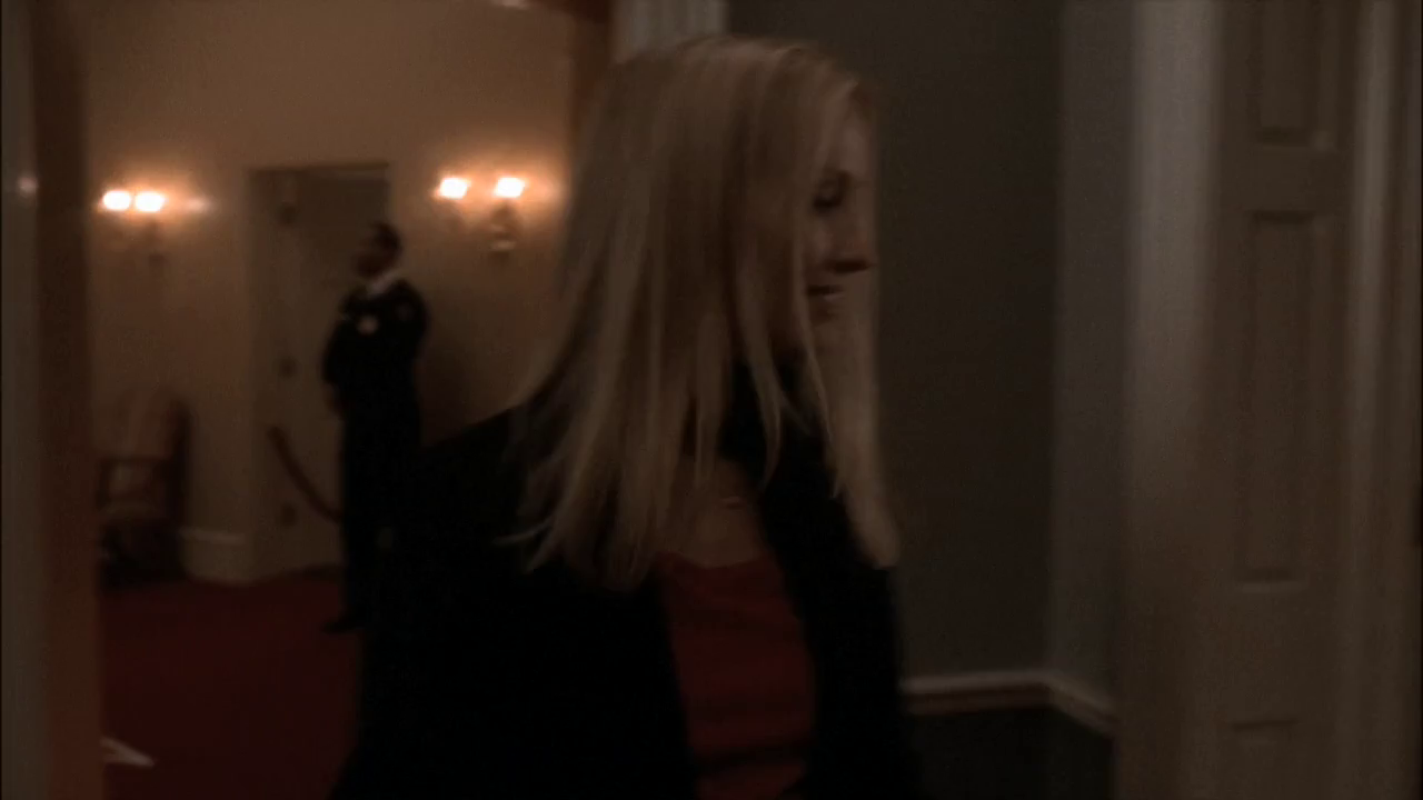 vlcsnap-2012-12-27-17h16m00s35.png