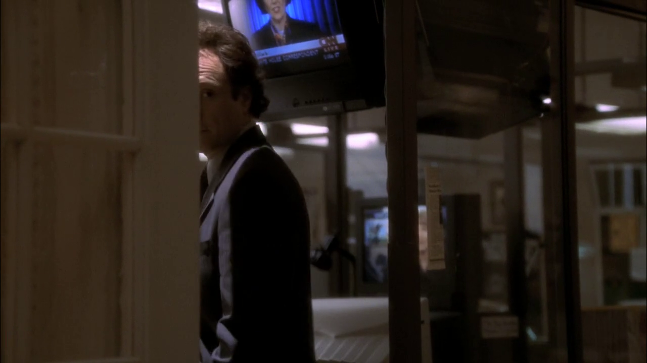 vlcsnap-2012-12-27-17h37m06s148.png
