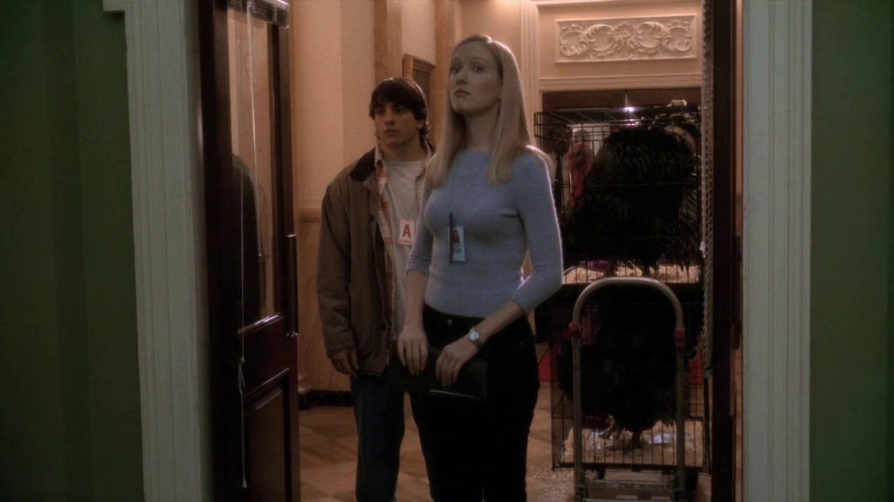 vlcsnap-2012-12-27-18h00m11s174.png