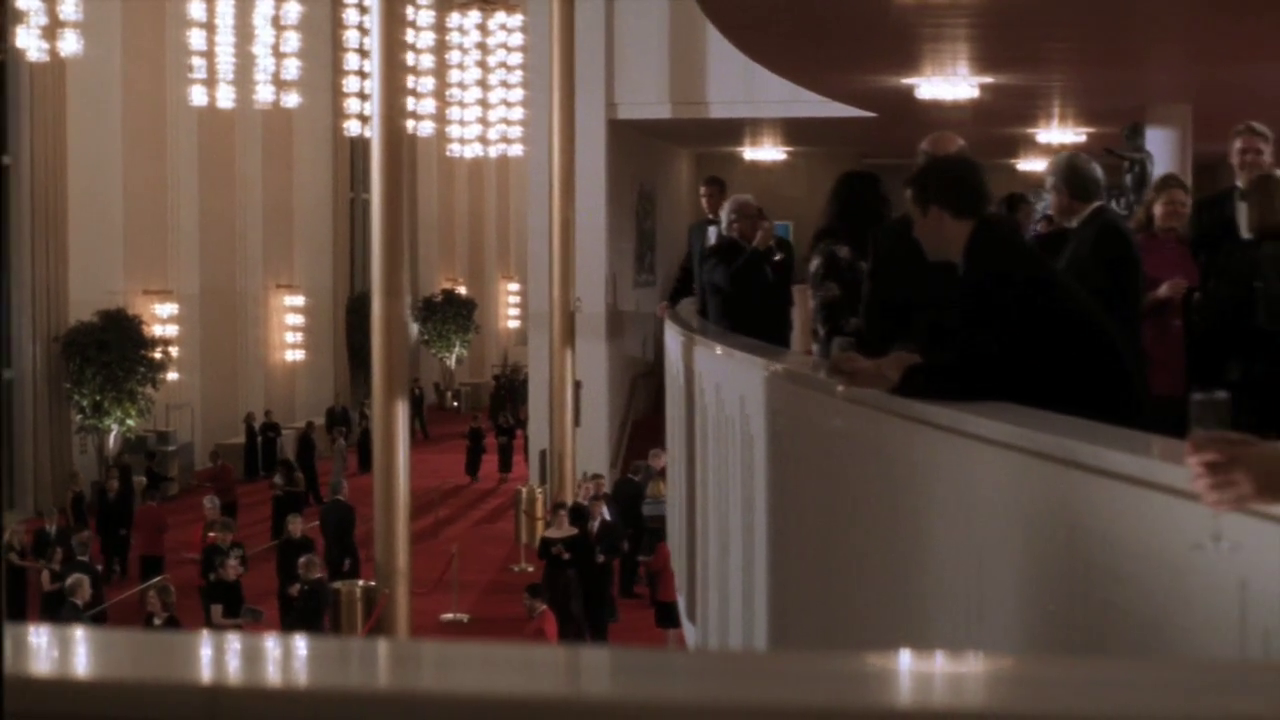 vlcsnap-2012-12-27-20h33m35s53.png