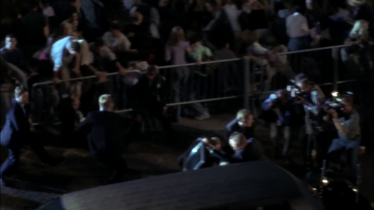 vlcsnap-2012-12-27-21h53m44s21.png