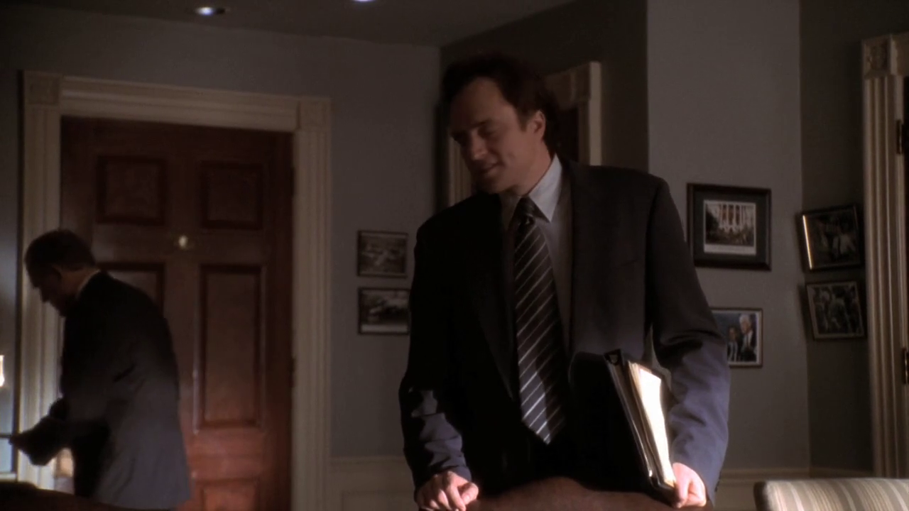 vlcsnap-2012-12-28-01h39m21s224.png