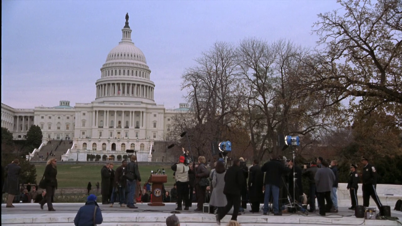 vlcsnap-2012-12-28-02h00m31s121.png