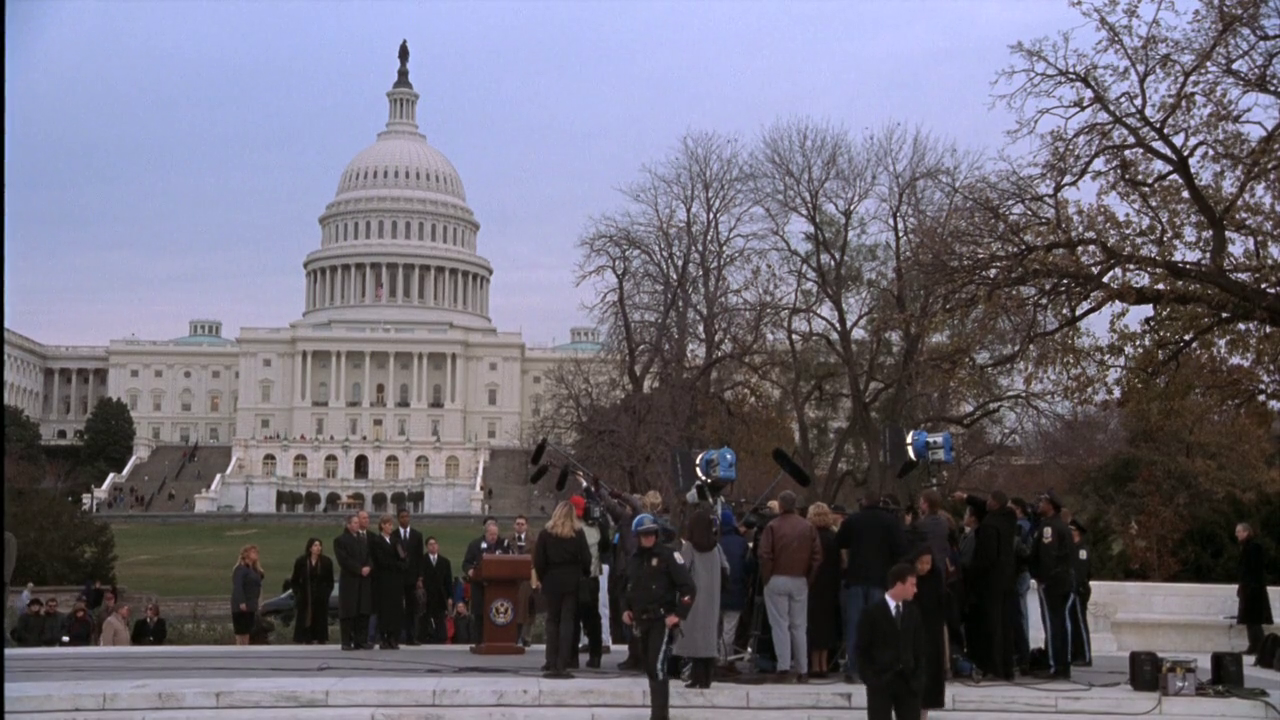 vlcsnap-2012-12-28-02h01m26s154.png
