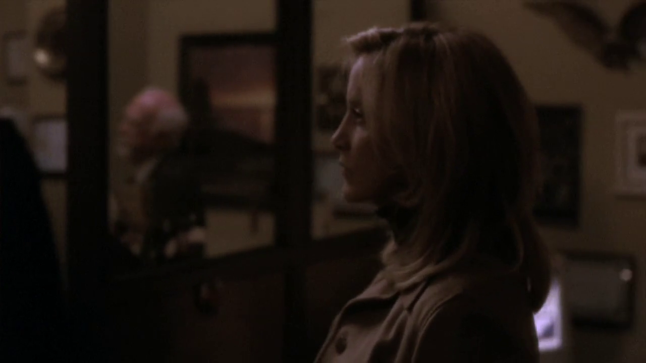 vlcsnap-2012-12-28-02h02m01s251.png