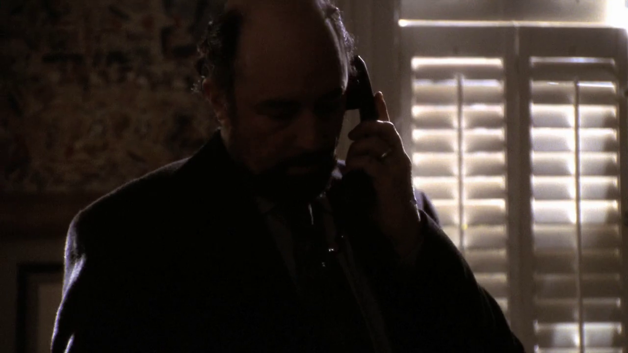 vlcsnap-2012-12-28-02h03m08s152.png
