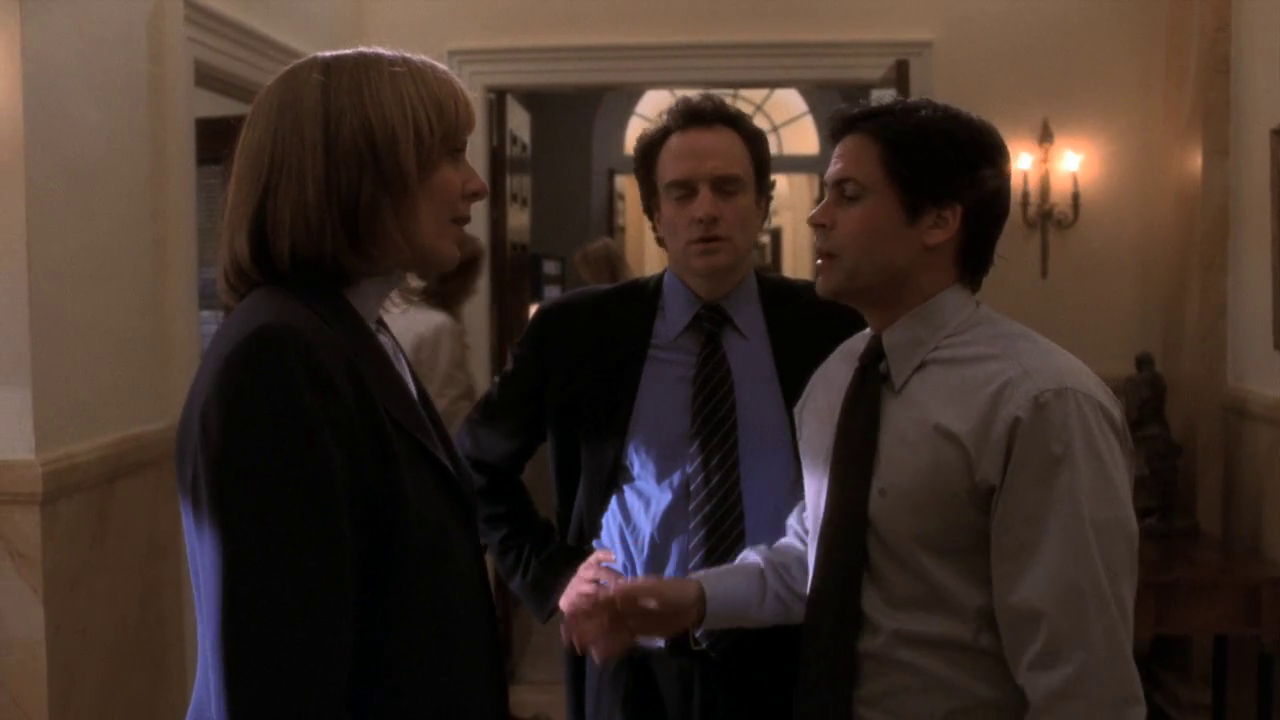 vlcsnap-2012-12-28-02h08m41s153.png