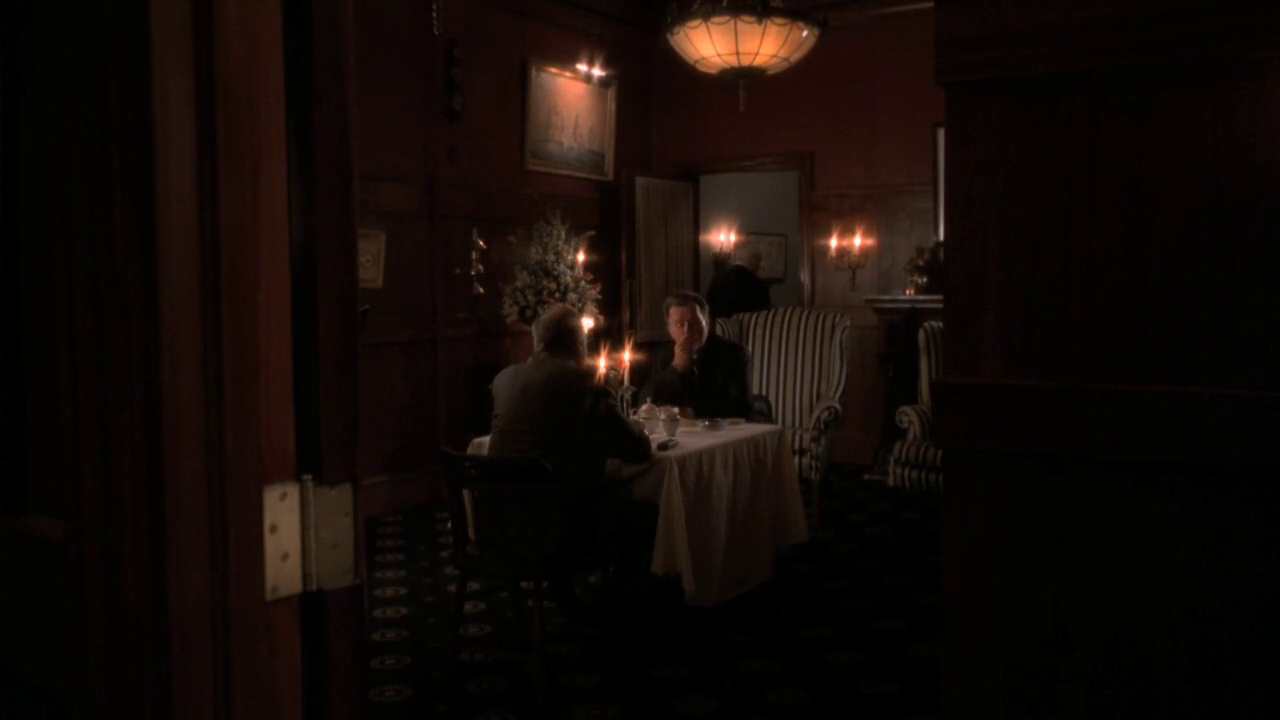 vlcsnap-2012-12-28-23h26m09s167.png