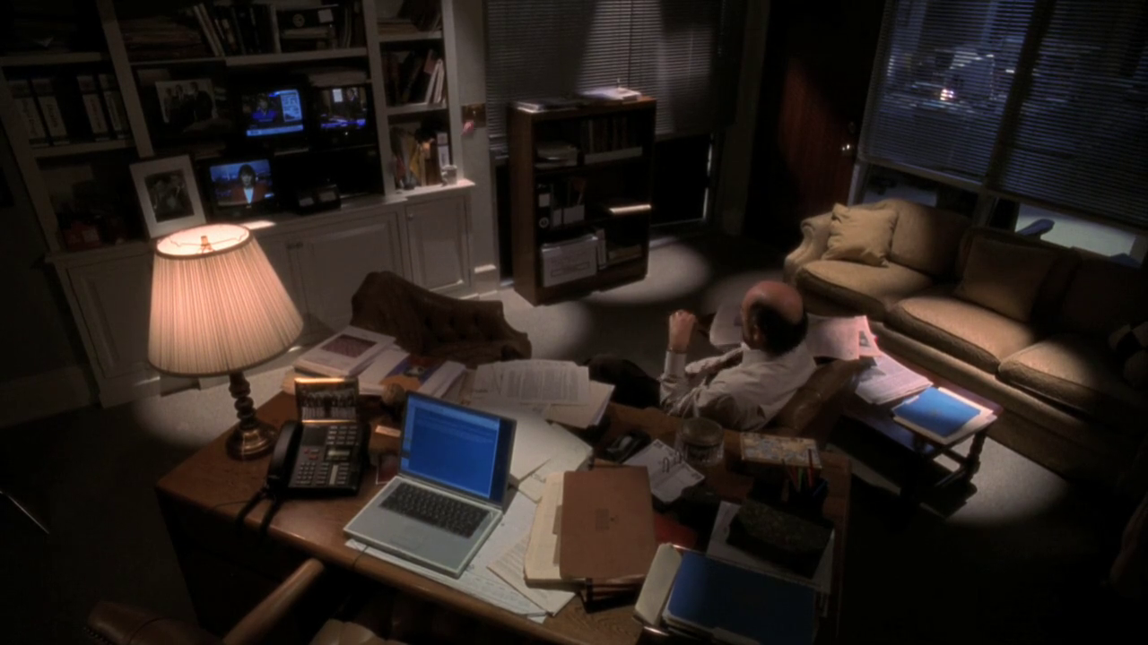 vlcsnap-2012-12-28-23h36m01s206.png