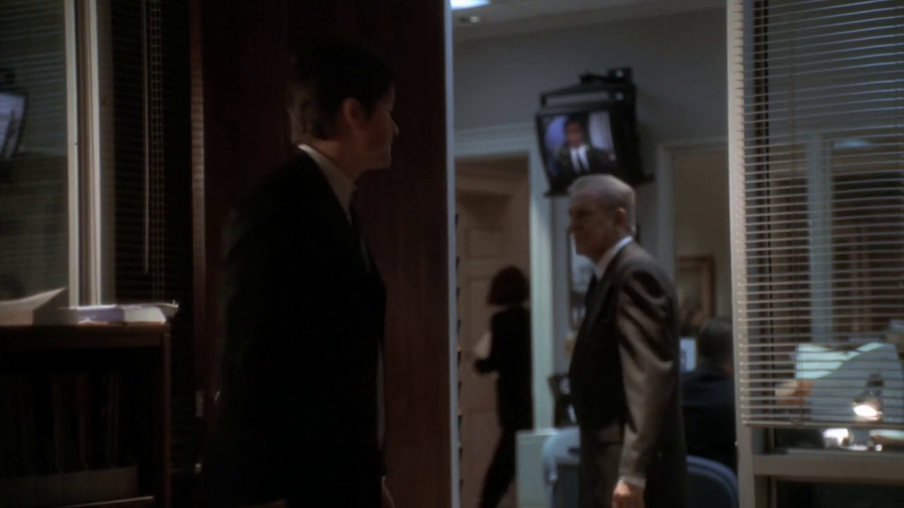 vlcsnap-2012-12-29-17h25m16s222.png