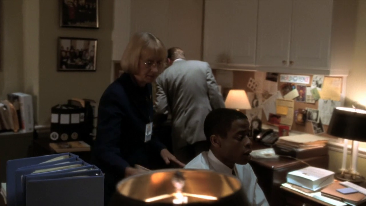 vlcsnap-2012-12-29-18h02m41s142.png