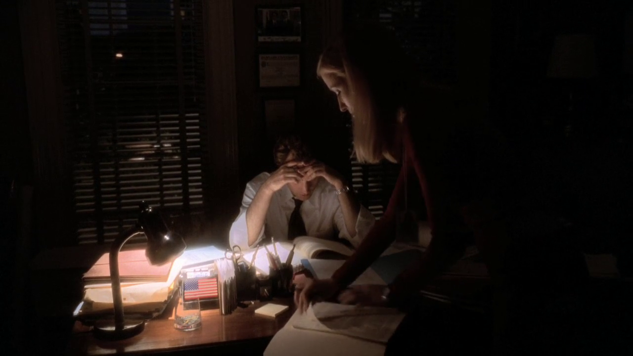 vlcsnap-2012-12-29-18h34m01s250.png