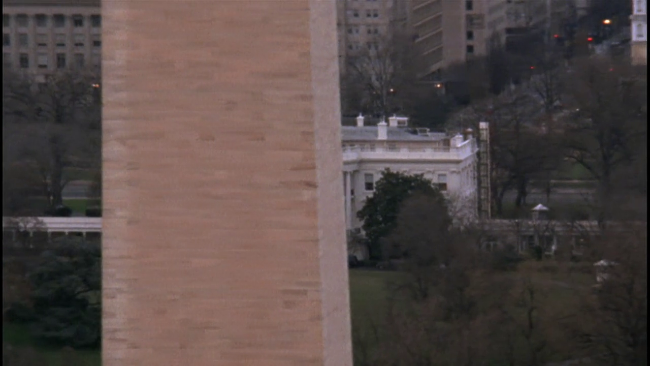 vlcsnap-2012-12-29-21h04m00s132.png