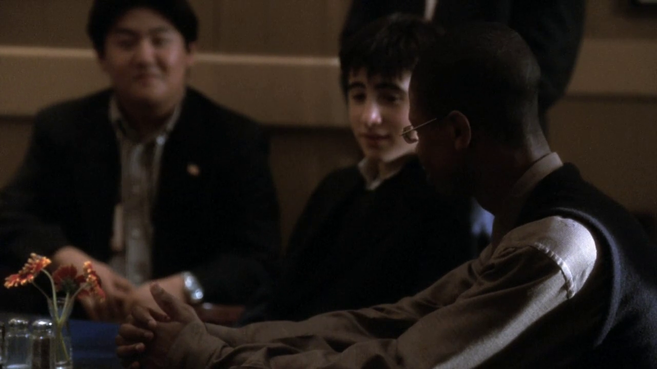 vlcsnap-2012-12-30-23h53m06s209.png
