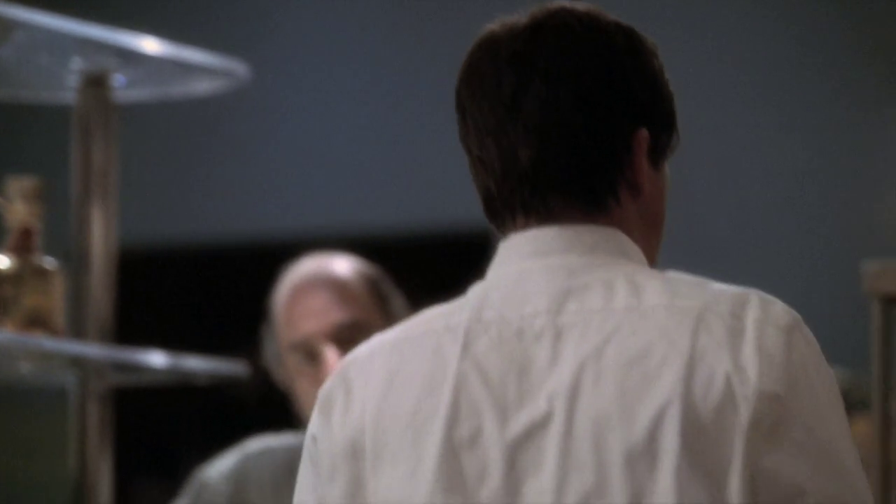 vlcsnap-2012-12-31-00h01m32s153.png