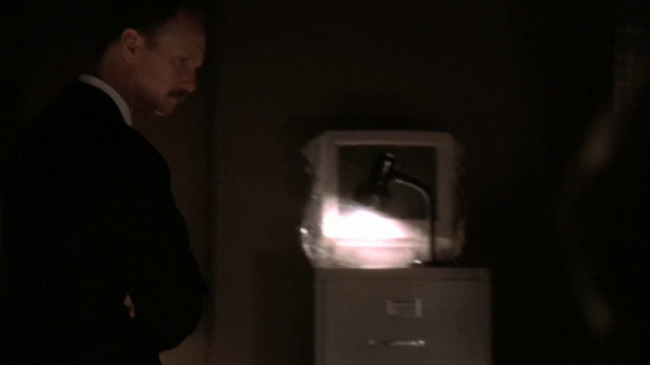 vlcsnap-2012-12-31-00h07m31s160.png