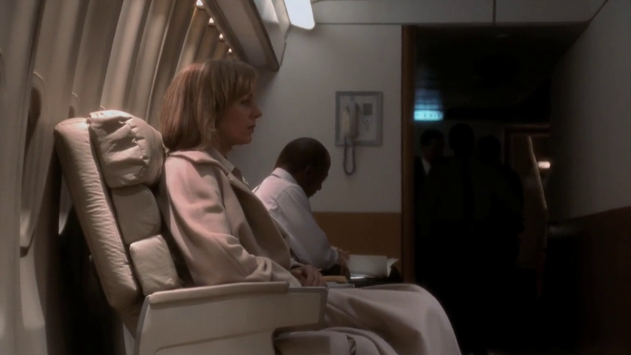 vlcsnap-2012-12-31-00h30m03s110.png