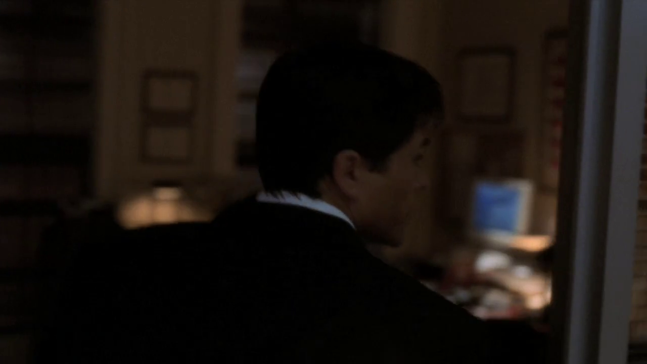 vlcsnap-2012-12-31-00h33m15s239.png