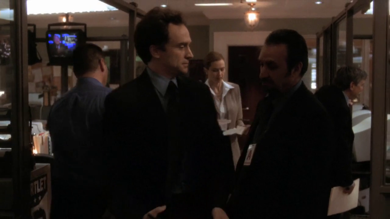 vlcsnap-2012-12-31-02h07m00s170.png