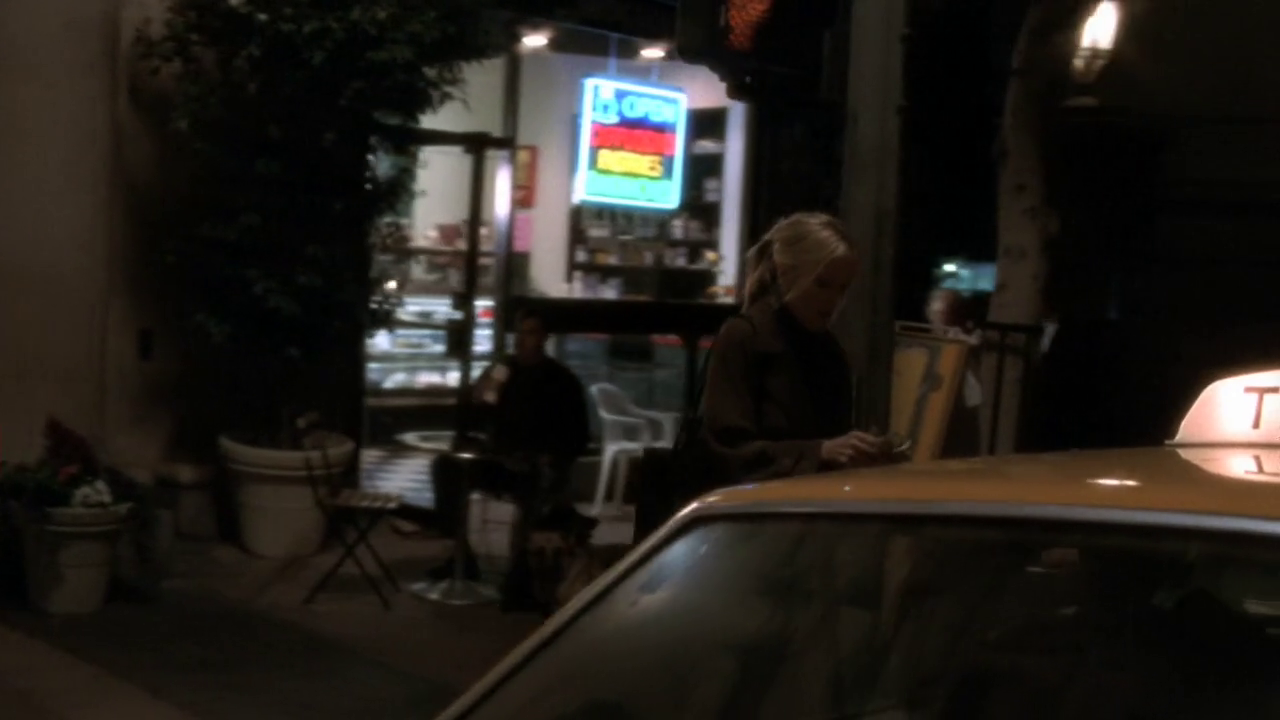 vlcsnap-2012-12-31-04h12m04s205.png