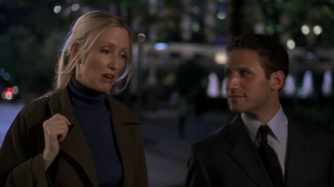 vlcsnap-2012-12-31-04h23m03s133.png