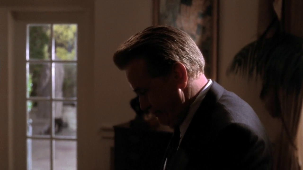 vlcsnap-2012-12-31-04h32m13s3.png