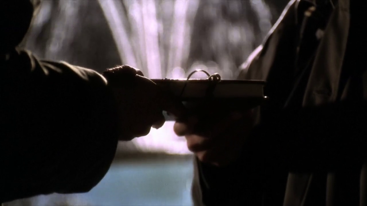 vlcsnap-2012-12-30-18h51m09s35.png