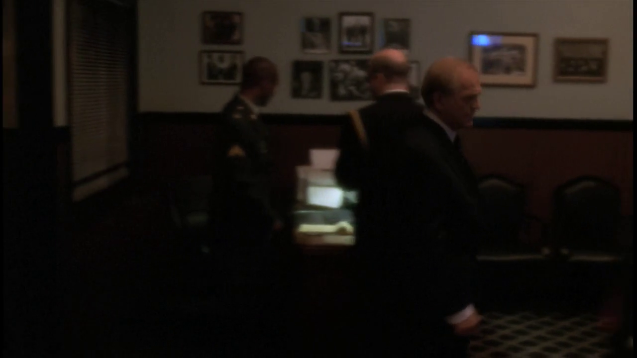 vlcsnap-2013-01-01-04h43m19s11.png