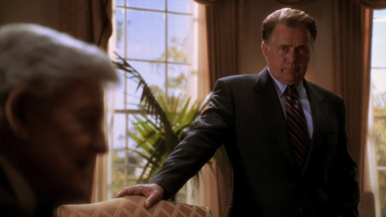 vlcsnap-2013-01-01-05h02m27s221.png