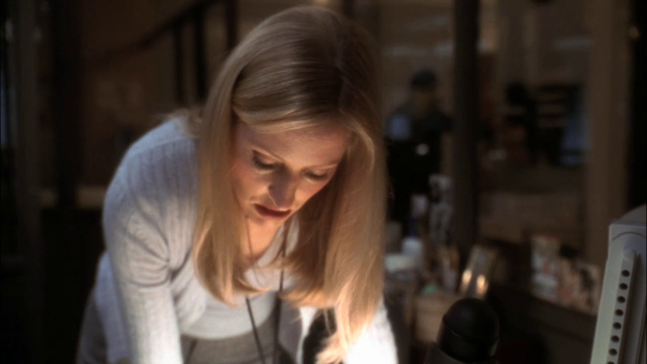 vlcsnap-2013-01-02-23h00m03s130.png