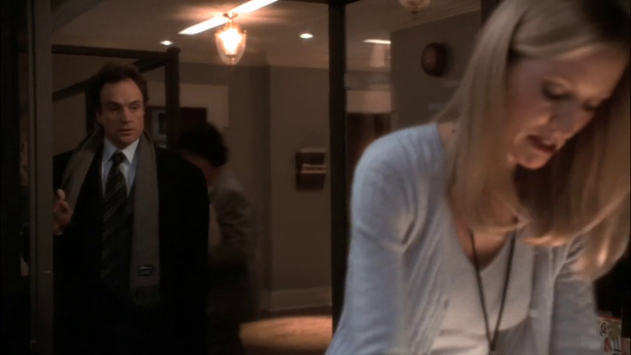 vlcsnap-2013-01-02-23h00m27s117.png