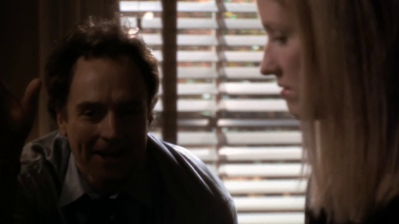 vlcsnap-2013-01-05-00h08m29s227.png