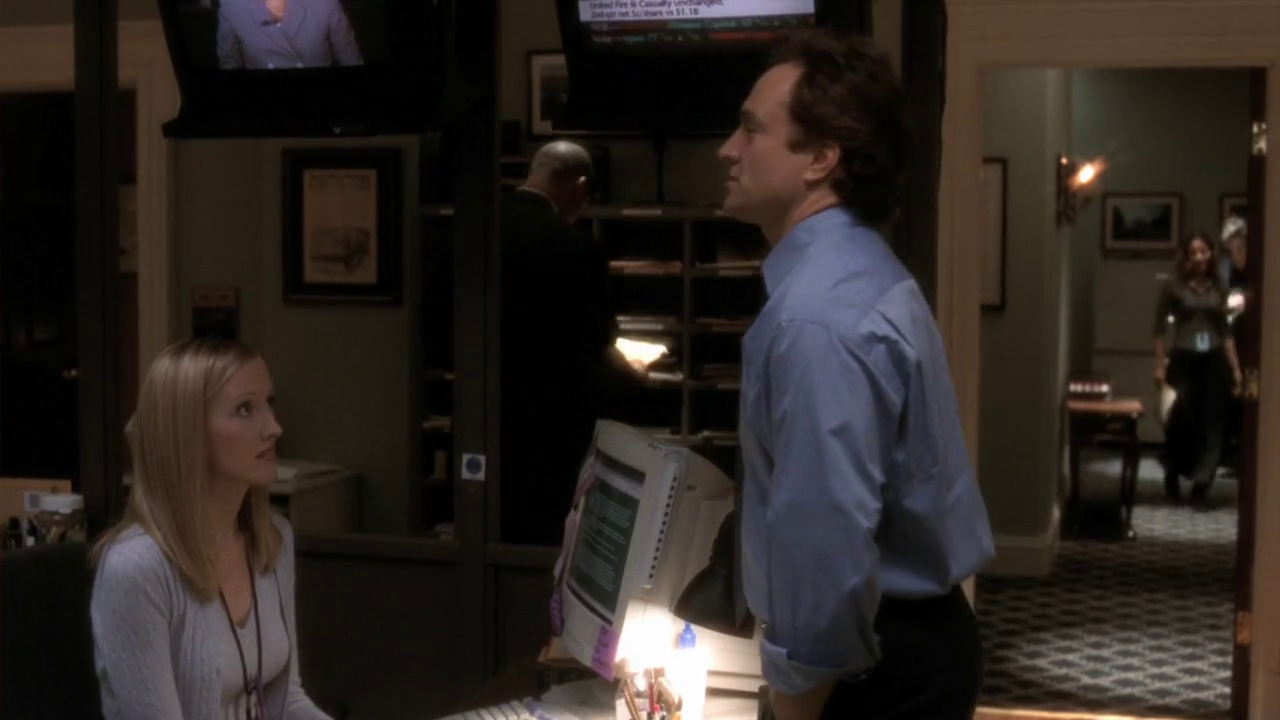 vlcsnap-2013-01-05-00h37m11s41.png