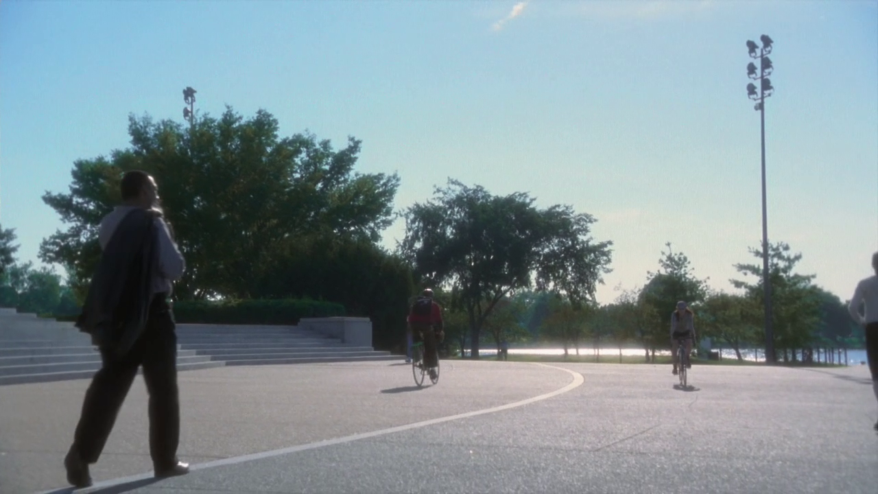 vlcsnap-2013-01-08-17h00m30s204.png