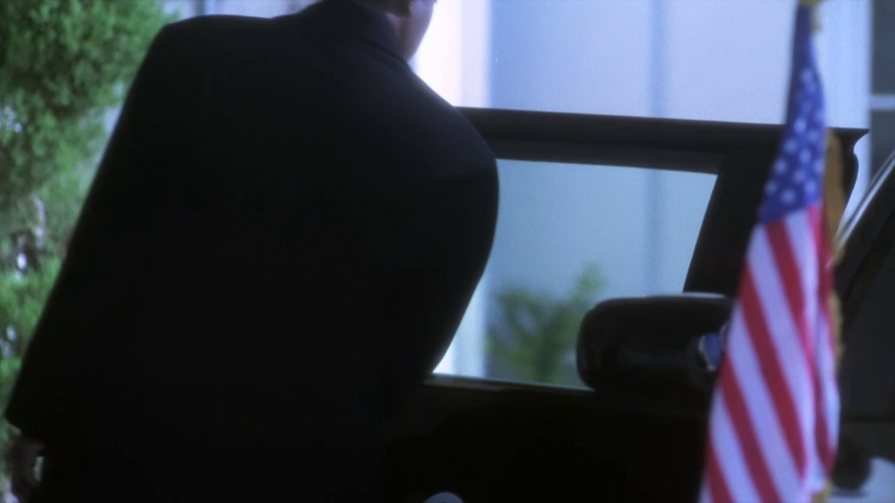 vlcsnap-2013-01-08-22h17m34s240.png