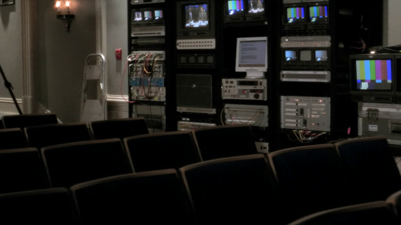 vlcsnap-2013-01-08-23h08m02s49.png