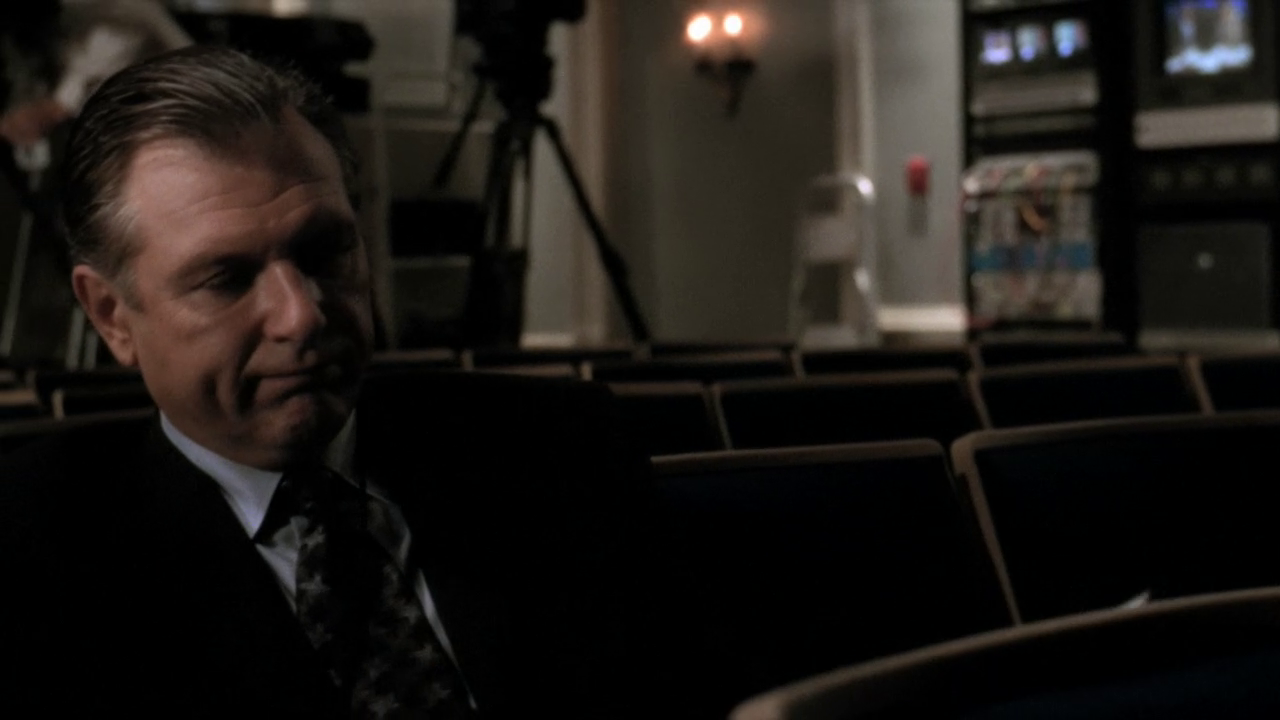 vlcsnap-2013-01-08-23h08m05s81.png
