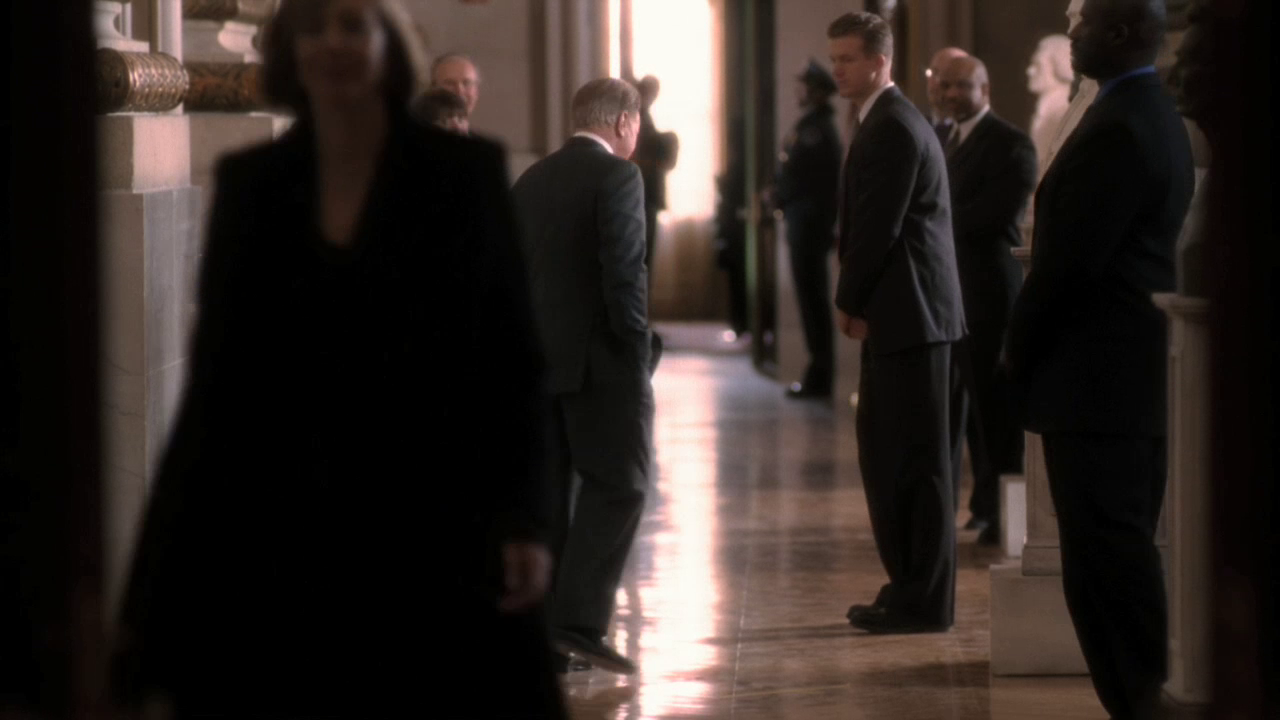 vlcsnap-2013-01-09-18h40m32s64.png