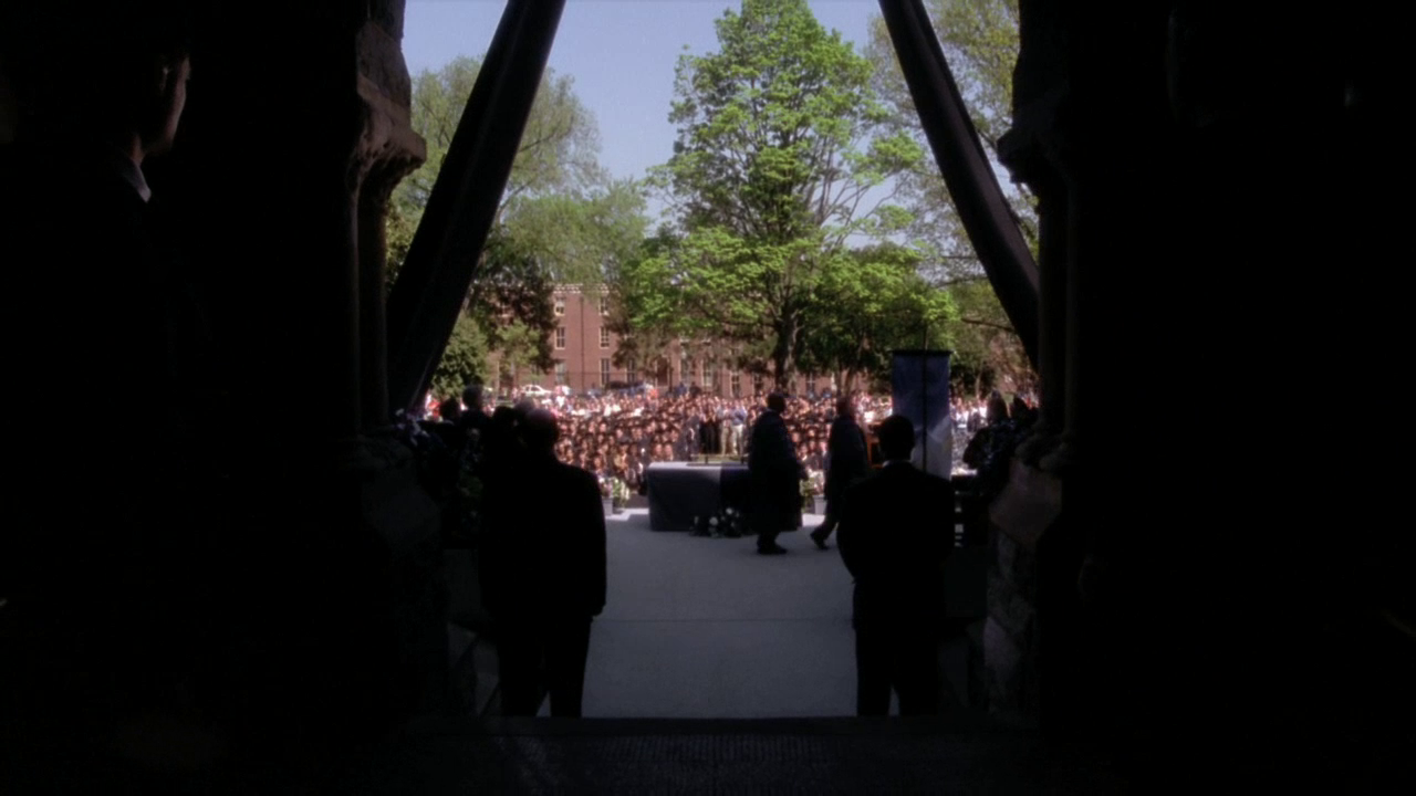 vlcsnap-2013-01-12-00h01m58s155.png