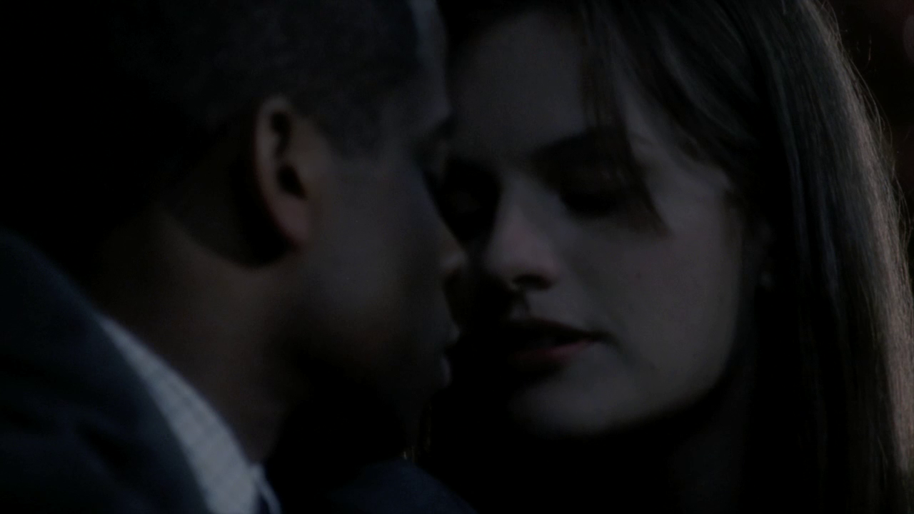 vlcsnap-2013-01-12-00h06m26s22.png