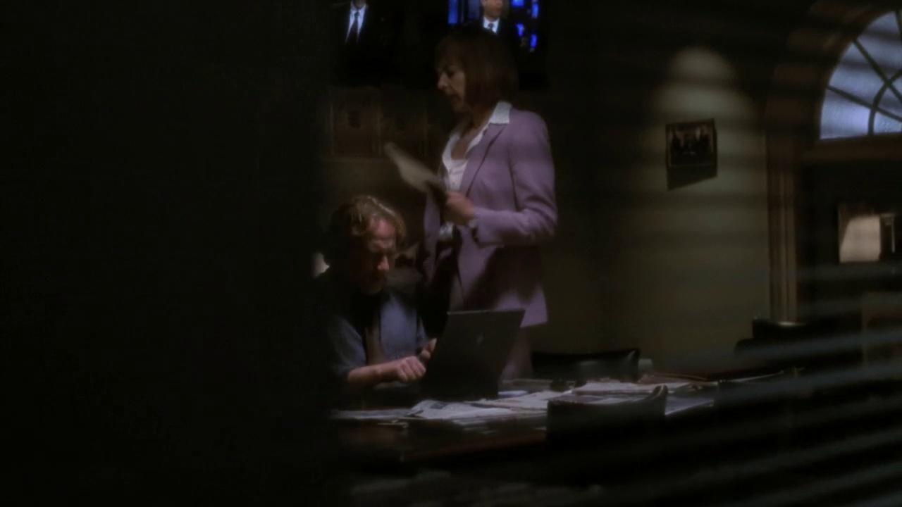 vlcsnap-2013-01-12-00h08m45s128.png