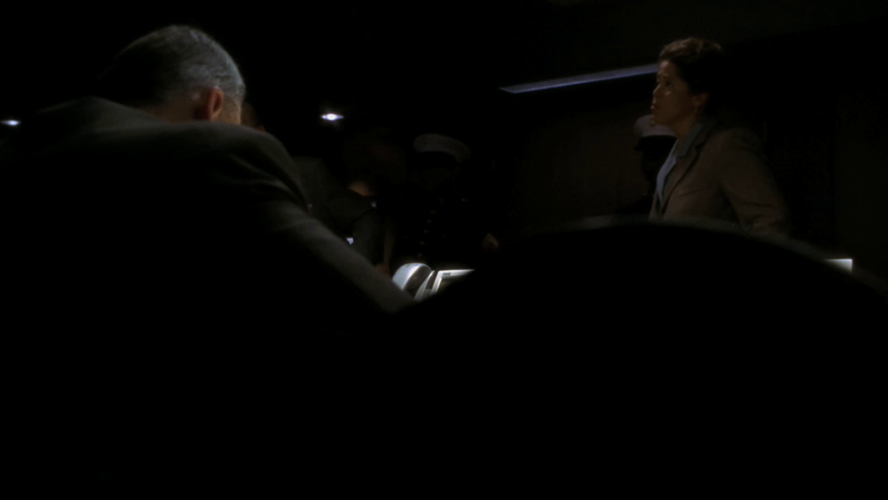 vlcsnap-2013-01-12-00h18m45s245.png