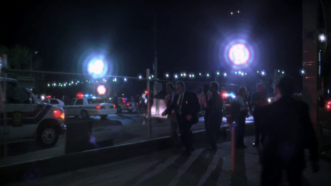 vlcsnap-2013-01-12-00h37m21s135.png